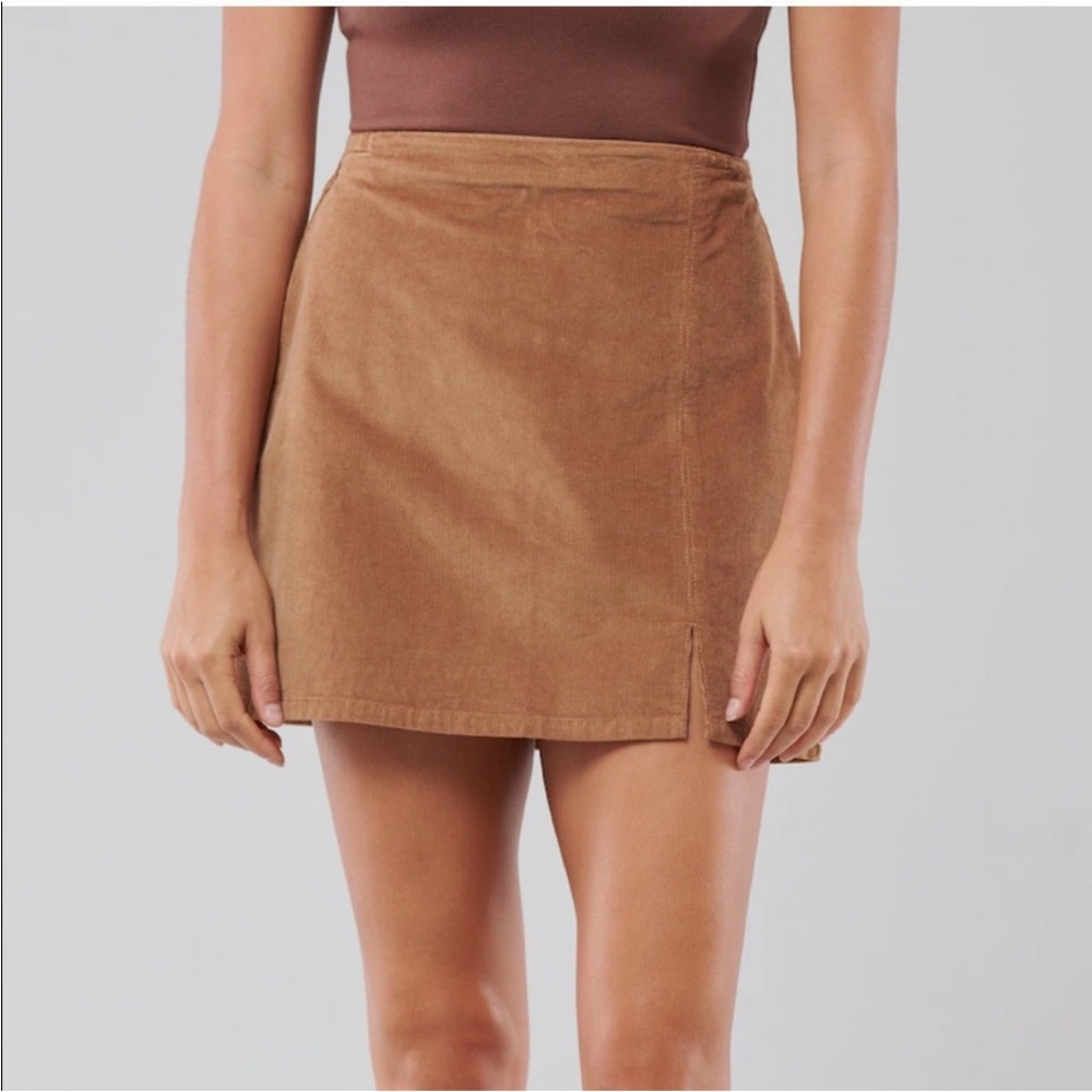 Hollister Corduroy Ultra High-Rise Skirt